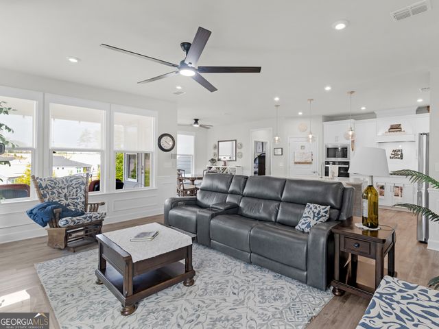 1004 Dirr Drive, Griffin, GA 30223