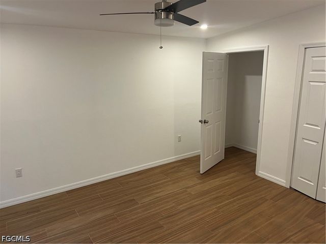 8042 Cleaves RD 8042, North Fort Myers, FL 33903