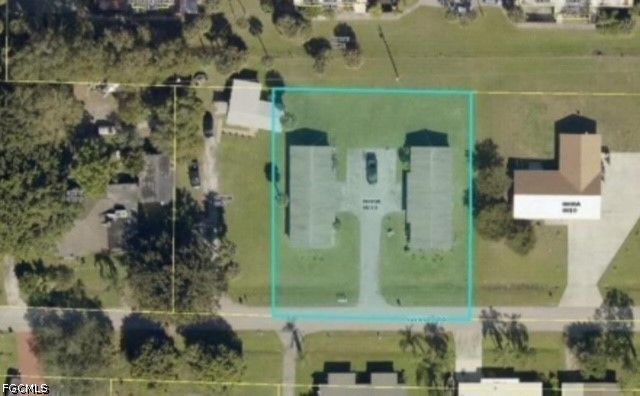 8042 Cleaves RD 8042, North Fort Myers, FL 33903