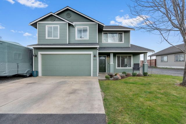 589 SE 10th Street, Madras, OR 97741