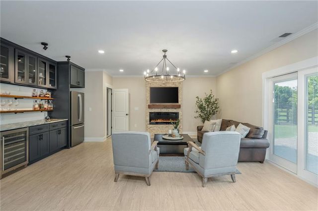 104 American Pharoah Way, Canton, GA 30115