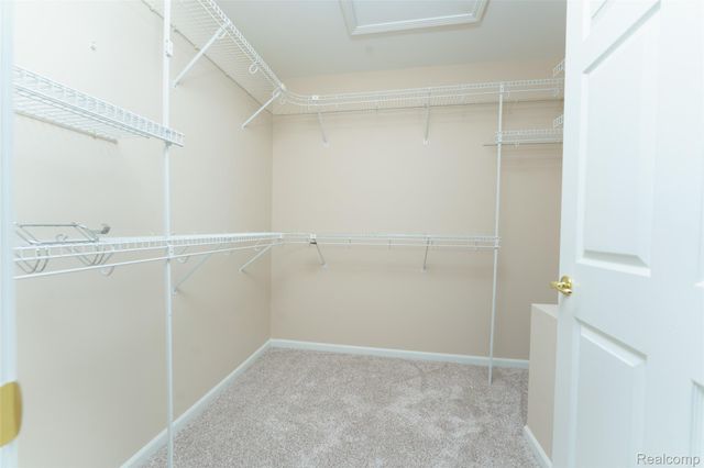 216 Canterbury Court, Linden, MI 48451