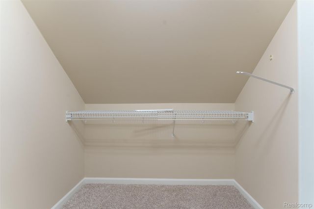 216 Canterbury Court, Linden, MI 48451