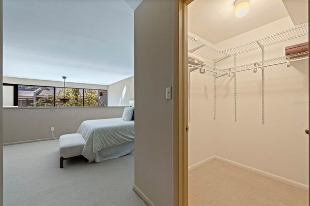 301 2ND STREET N 7, St Petersburg, FL 33701