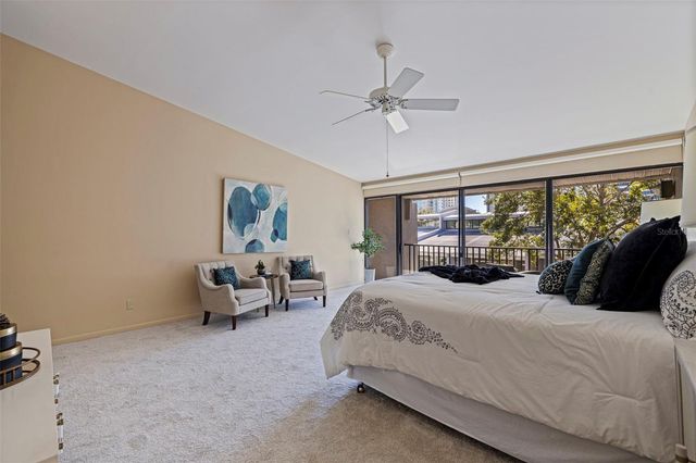 301 2ND STREET N 7, St Petersburg, FL 33701