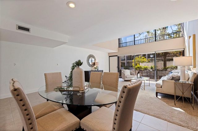 301 2ND STREET N 7, St Petersburg, FL 33701