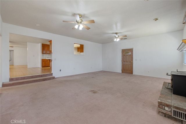 16808 W Palmer Avenue, Huron, CA 93234