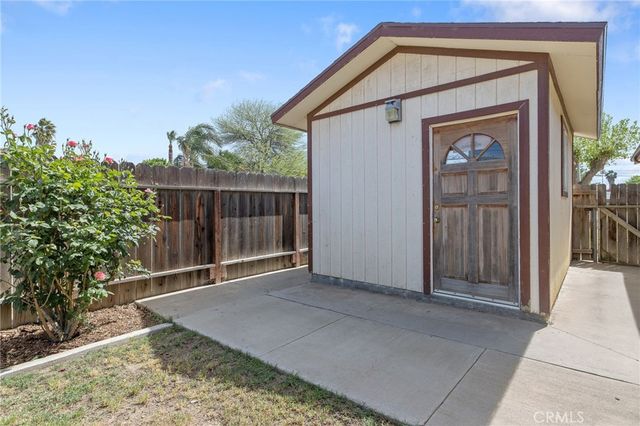 16808 W Palmer Avenue, Huron, CA 93234