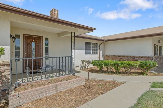 16808 W Palmer Avenue, Huron, CA 93234