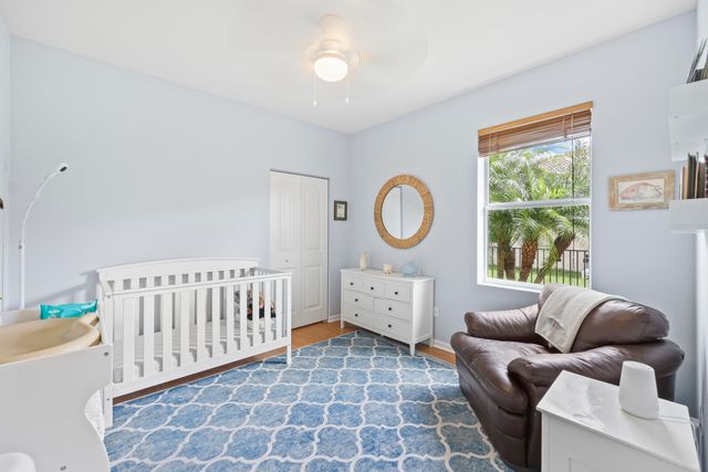 9387 Silent Oak Circle, West Palm Beach, FL 33411