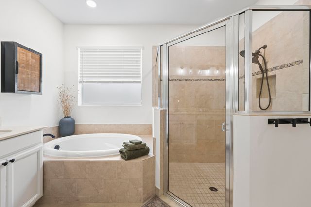 9387 Silent Oak Circle, West Palm Beach, FL 33411