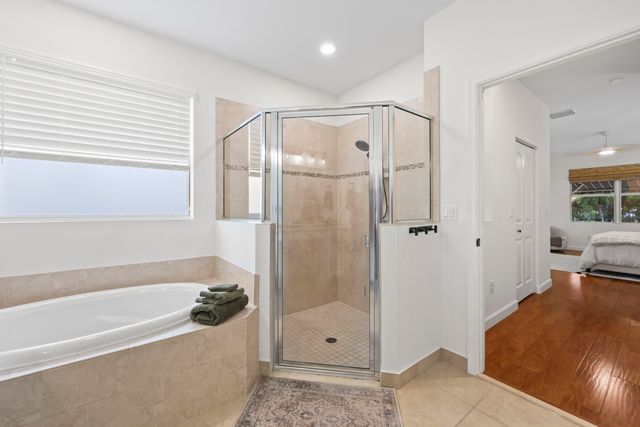 9387 Silent Oak Circle, West Palm Beach, FL 33411