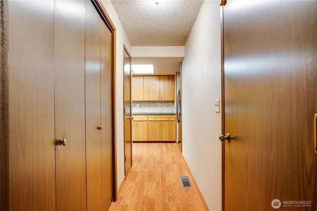 1361 Bel Air Road, Tacoma, WA 98406