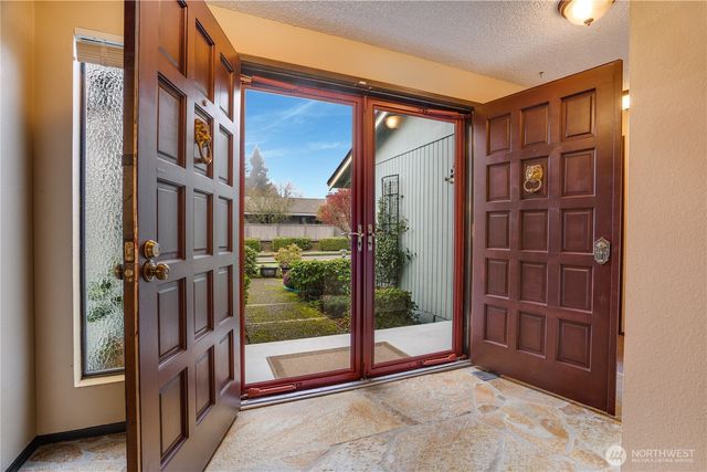 1361 Bel Air Road, Tacoma, WA 98406