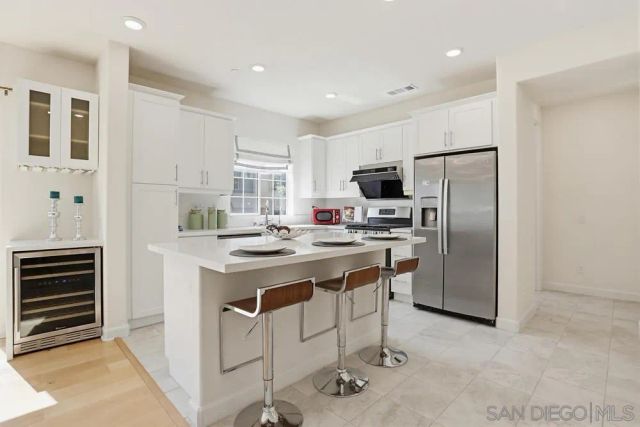 4373 Pacifica 6, Oceanside, CA 92056