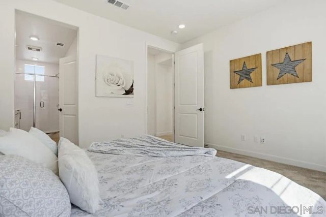 4373 Pacifica 6, Oceanside, CA 92056