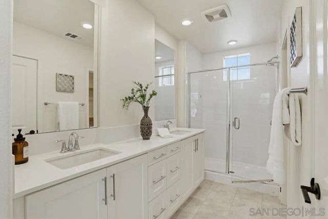 4373 Pacifica 6, Oceanside, CA 92056