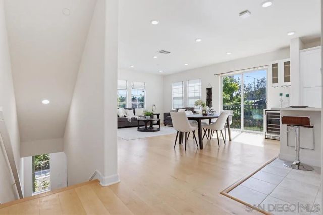 4373 Pacifica 6, Oceanside, CA 92056