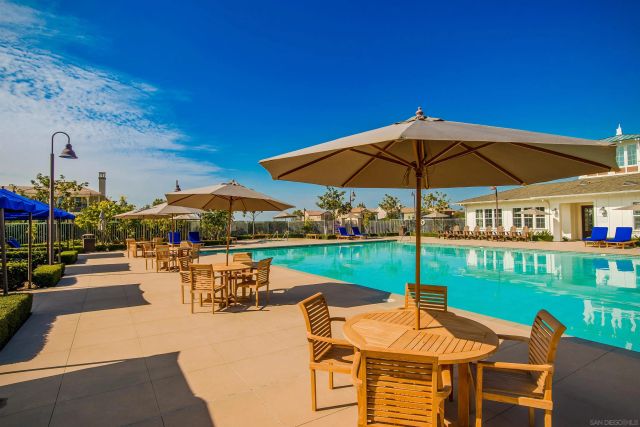 4373 Pacifica 6, Oceanside, CA 92056