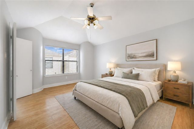 8642 Meadowcroft Drive, Houston, TX 77063