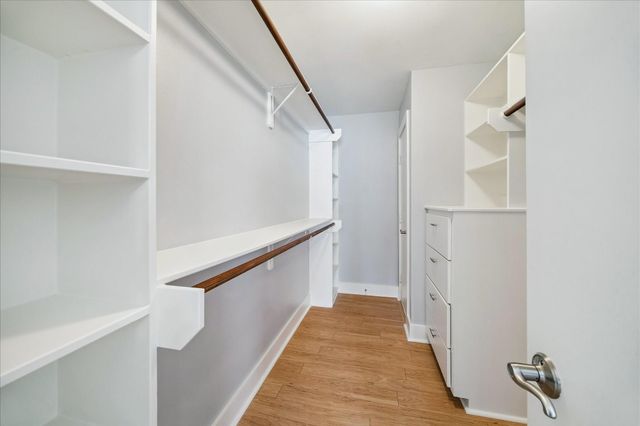 8642 Meadowcroft Drive, Houston, TX 77063