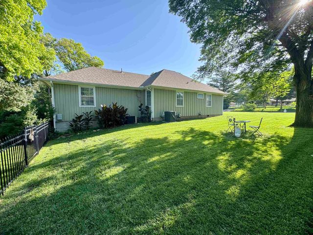 1651 Pennsylvania, El Dorado, KS 67042