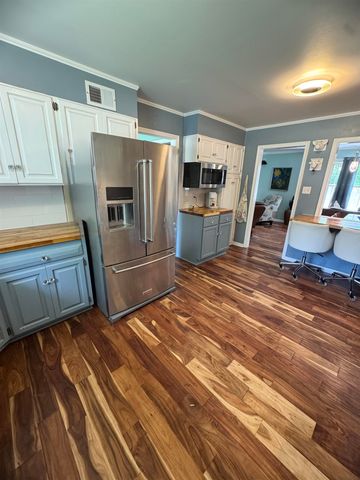 1651 Pennsylvania, El Dorado, KS 67042