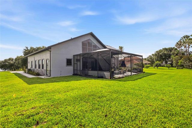17025 ROYAL PALM DRIVE, Groveland, FL 34736