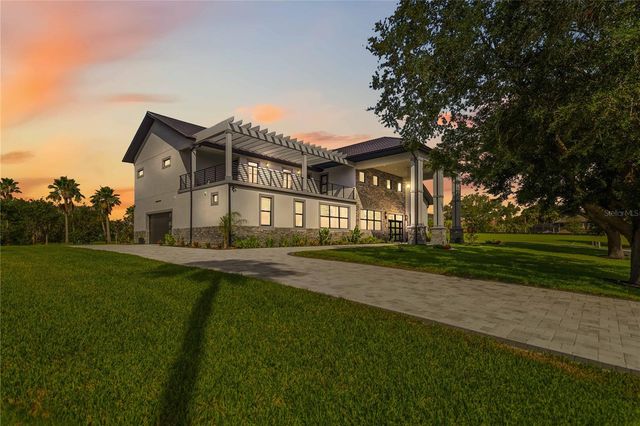 17025 ROYAL PALM DRIVE, Groveland, FL 34736