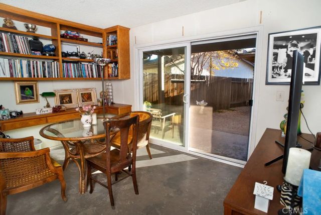 1104 Glenbridge Circle, Westlake Village, CA 91361