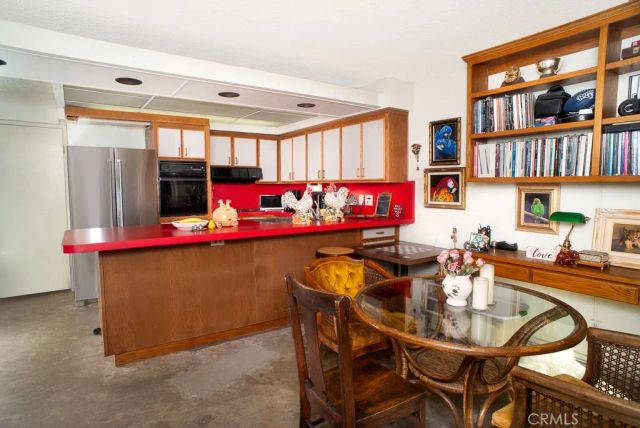 1104 Glenbridge Circle, Westlake Village, CA 91361