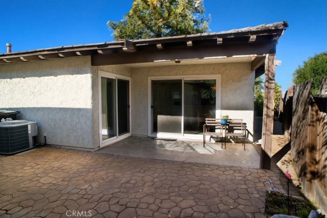 1104 Glenbridge Circle, Westlake Village, CA 91361