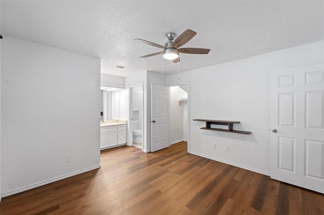 500 HESTERS CROSSING RD 209, Round Rock, TX 78681
