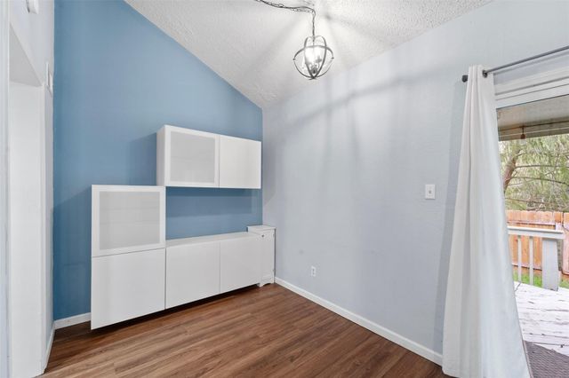 500 HESTERS CROSSING RD 209, Round Rock, TX 78681