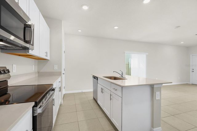 10537 SAGE CANYON DRIVE, Riverview, FL 33578