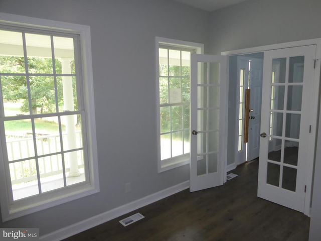 1285 BOGGS LN, Mathias, WV 26812