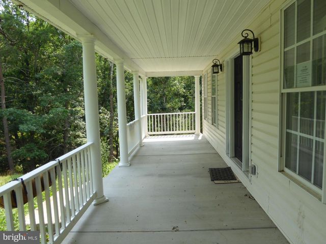 1285 BOGGS LN, Mathias, WV 26812