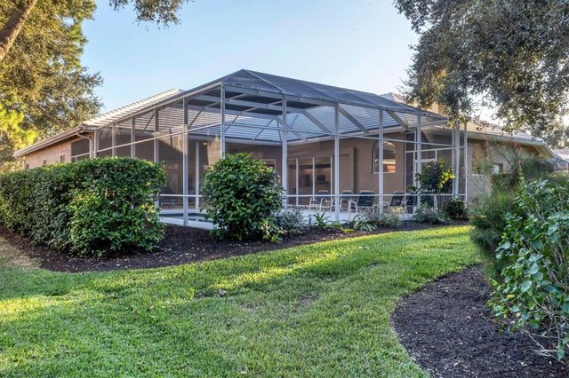 8576 WOODBRIAR DRIVE, Sarasota, FL 34238