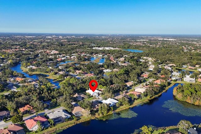 8576 WOODBRIAR DRIVE, Sarasota, FL 34238