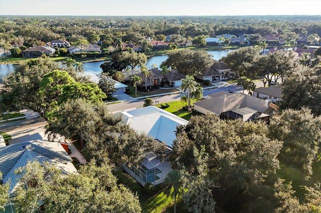 8576 WOODBRIAR DRIVE, Sarasota, FL 34238