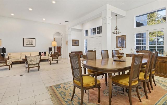 8576 WOODBRIAR DRIVE, Sarasota, FL 34238