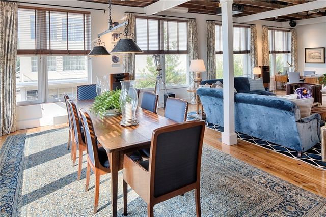 232 E Broughton Street, Savannah, GA 31401