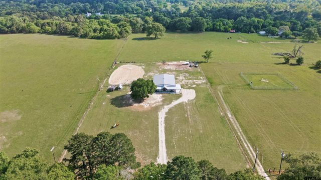 549 County Road 3508, Bullard, TX 75757