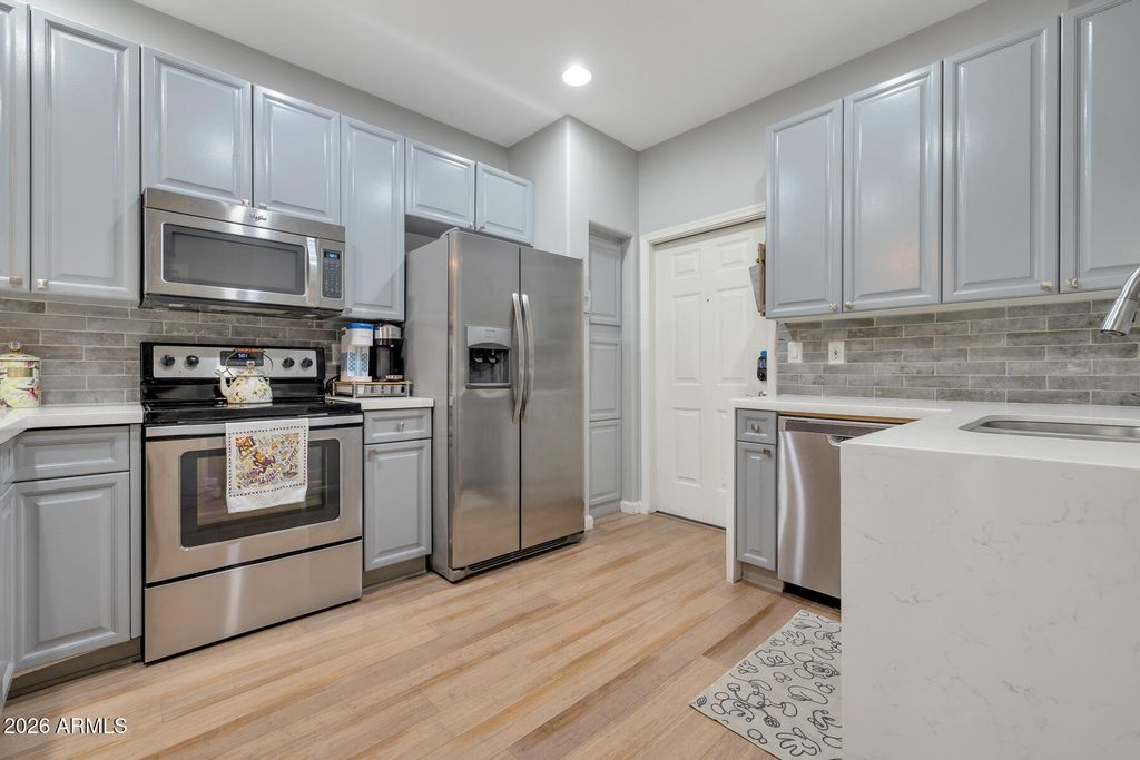 4200 N 82ND Street 1007, Scottsdale, AZ 85251