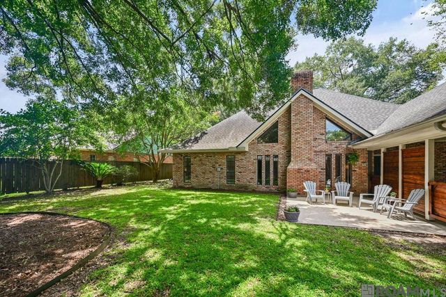 1546 Beckenham Dr, Baton Rouge, LA 70808