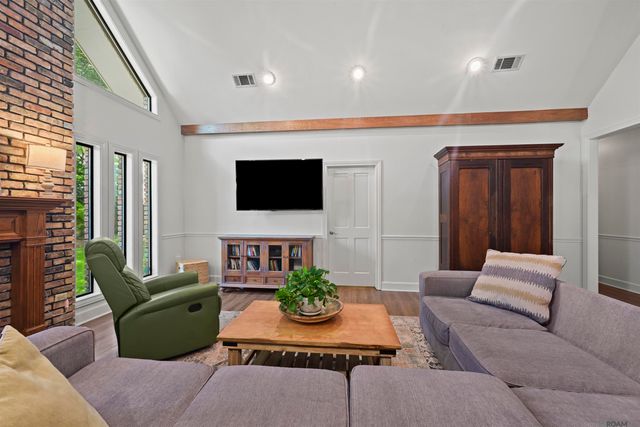 1546 Beckenham Dr, Baton Rouge, LA 70808