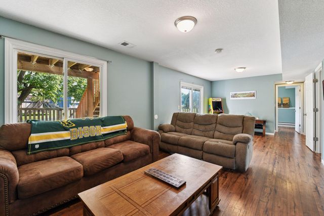 2316 Van Sloun Road, Chaska, MN 55318