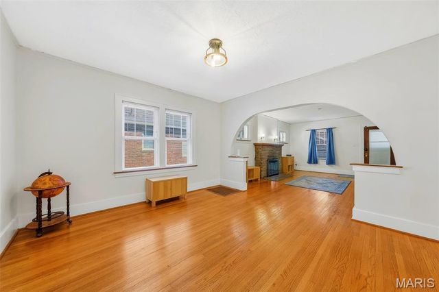 109 Lawrence Avenue, Ferguson, MO 63135