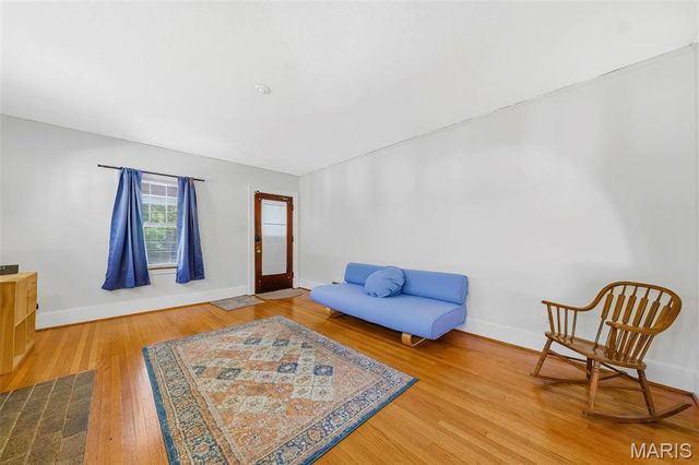 109 Lawrence Avenue, Ferguson, MO 63135