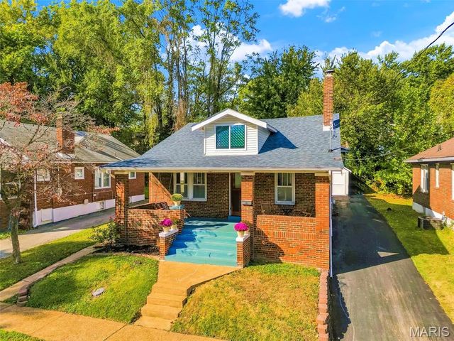 109 Lawrence Avenue, Ferguson, MO 63135